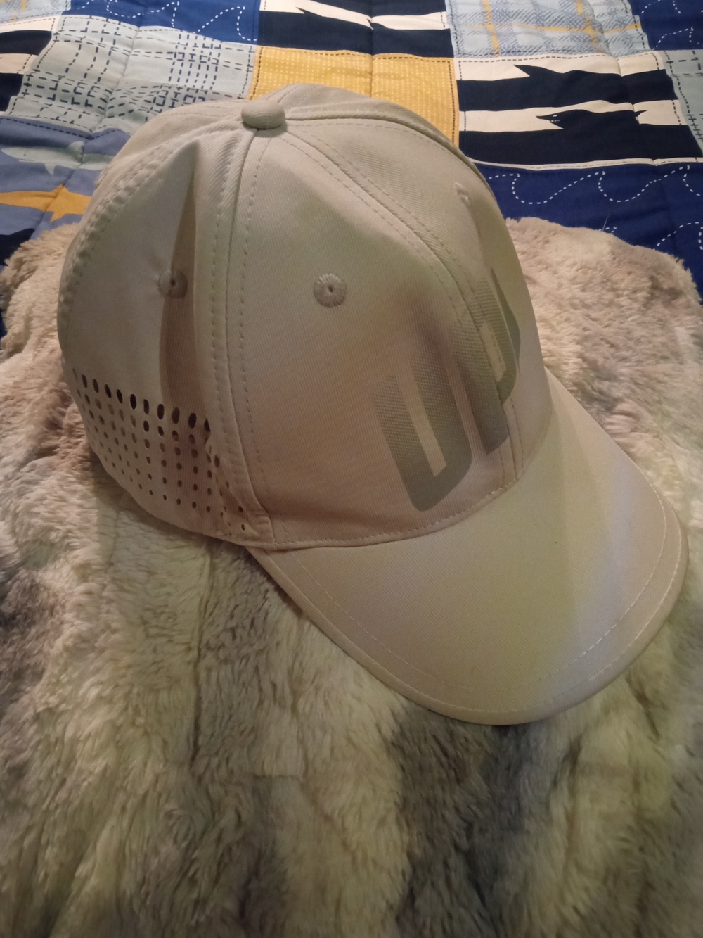 K-Products S/M Light UPS Beige Baseball Cap